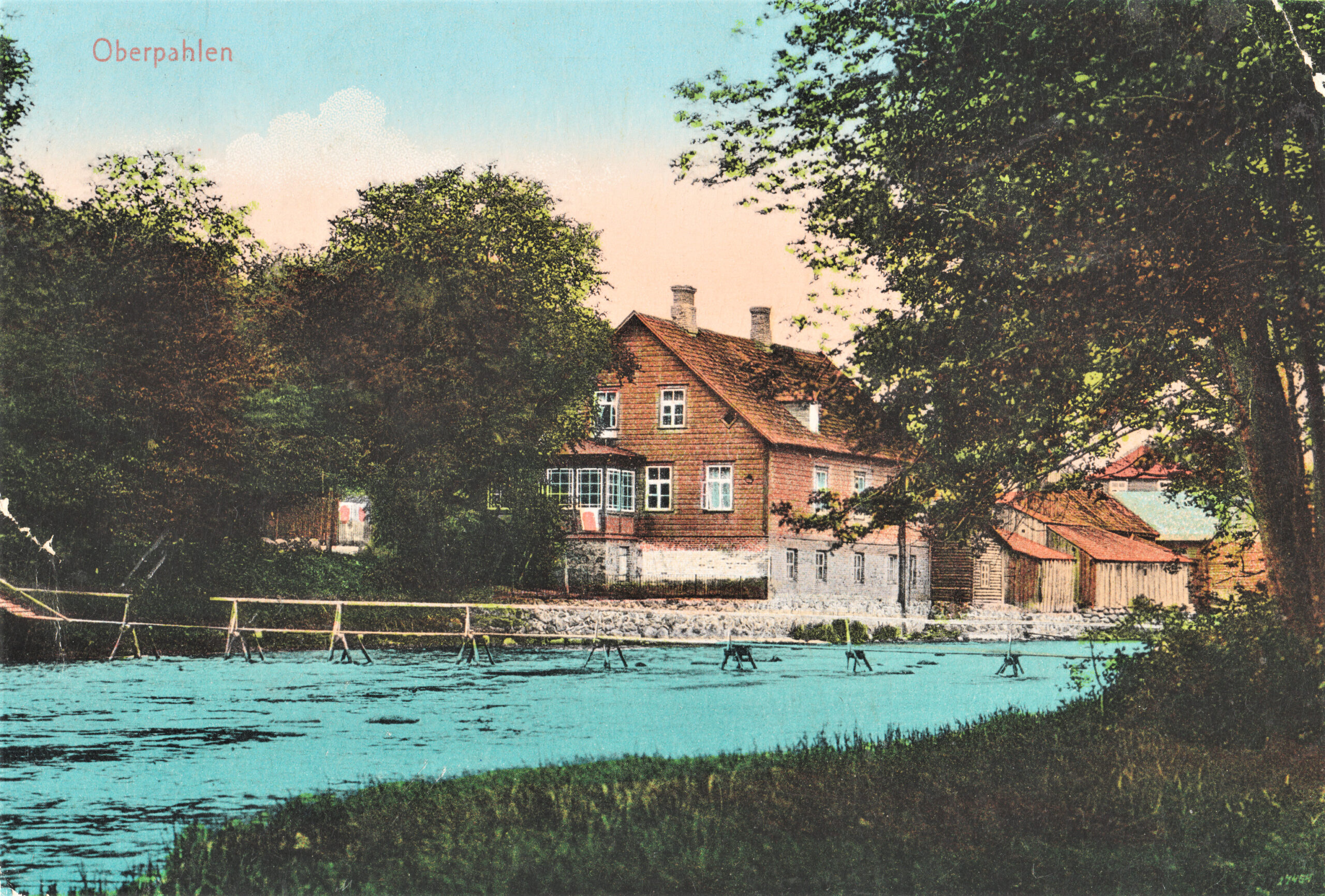 Põltsamaa vanadel fotodel: Tsaariaegne postkaart vaatega jõele ja Lossi tänavale. Foto K. Kiviste erakogust.