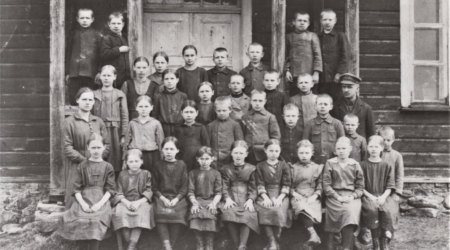 Põltsamaa vanadel fotodel: Tamsi koolimaja u. 1920.aastal