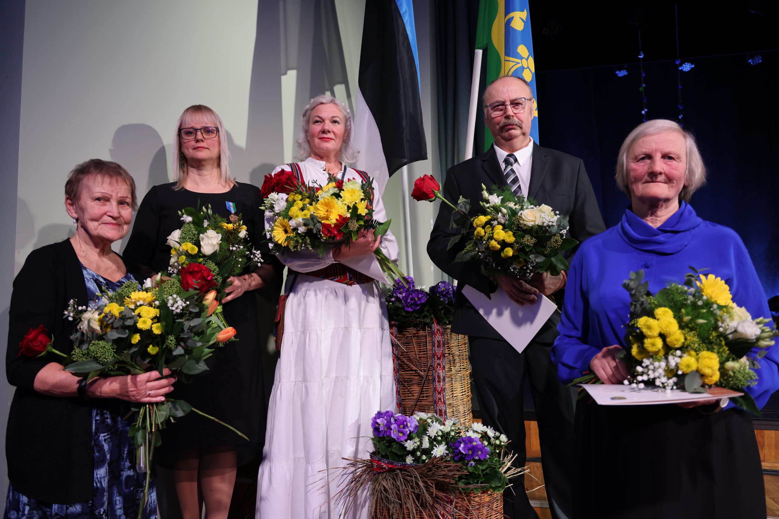 Vasakult Ene Kase, Heidi Paabort, Janne Karu, Ivo Ilmoja ja Riina Milk.