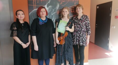 Vasakult Anife Ablialimova, Kristel Eeroja- Põldoja, Laura-Liisa Laanemäe ja Hiie Taks. Foto erakogu.