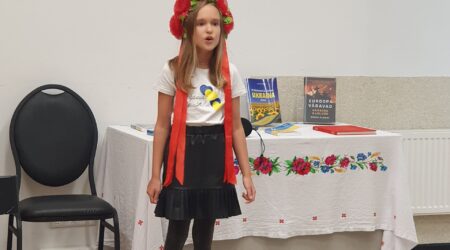 Laulab Ukraina tüdruk Evelina Lipovetska.