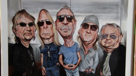 Karikatuur ansamblist Deep Purple. Foto Raimo Metsamärt