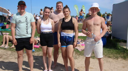 Kamaris toimusid Eesti Meistrivõistlused rannamaadlused. Foto Raimo Metsamärt