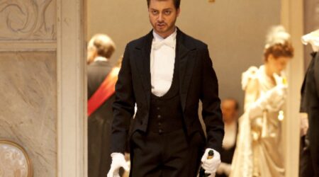 Jevgeni Onegini roll P. Tšaikovski ooperis “Jevgeni Onegin”. Foto erakogu