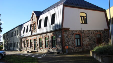 Paegune renoveeritud hoone. Foto Raimo Metsamärt