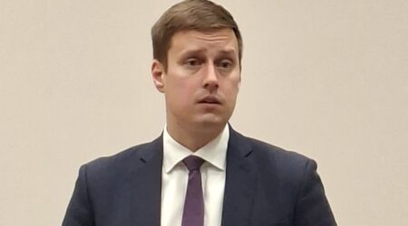 Erki Keldo rääkis ka riigikaitsesse investeeritud summadest. Foto Raimo Metsamärt