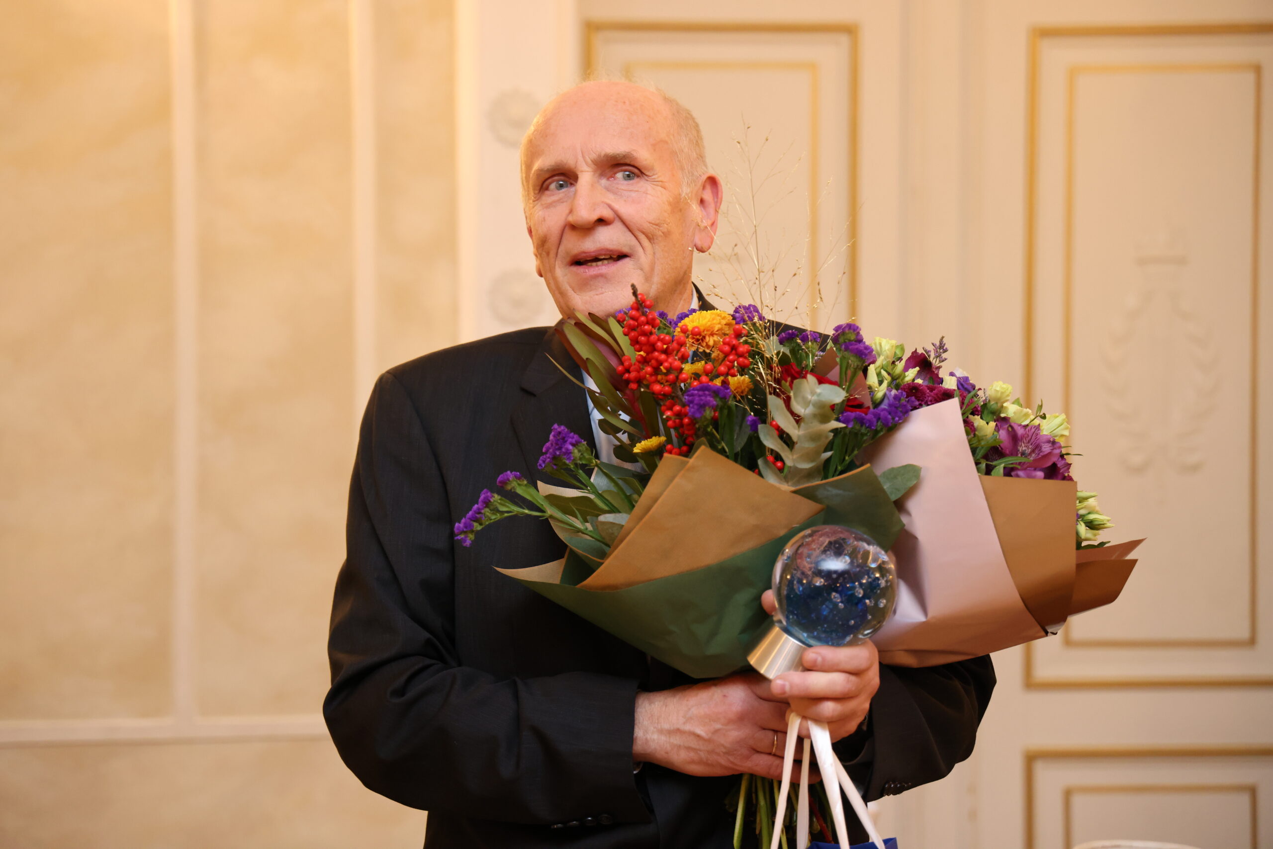 Heiki Rosin pidulikul tunnustusüritusel Puurmani lossis. Foto Ellar Sügiste