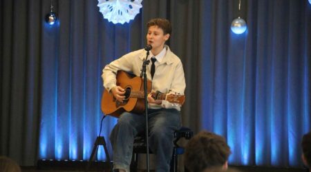 Inger esines PÜGi aulas 16. jaanuaril. Foto Annika Rohtla