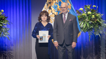 Maire Kaljuvald Eesti Vabariigi presidendi pidulikul vastuvõtul. Foto Raigo Pajula