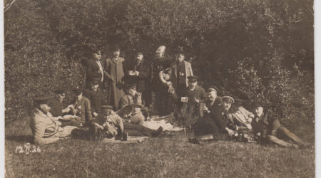 Põltsamaa tuletõrjujad pikniku pidamas, 12. juuni 1926. Foto: Martin Kangur