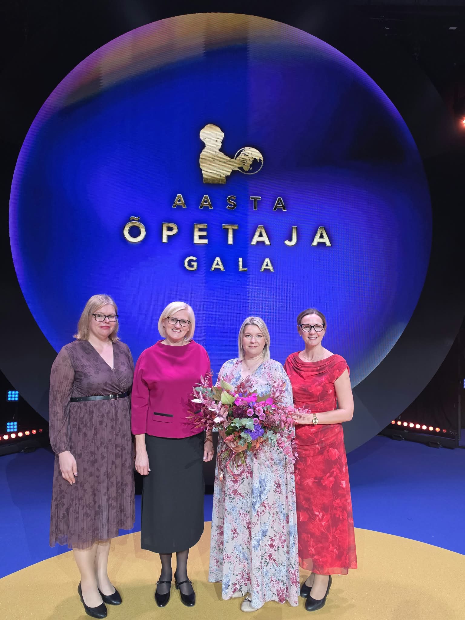 Margit Uus, Annela Ojaste, Margit Tõnisson ja Karmen Maikalu õpetajate galal Tartus. Foto erakogu